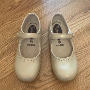 FootMates Gold Mary Jane Dress Shoes